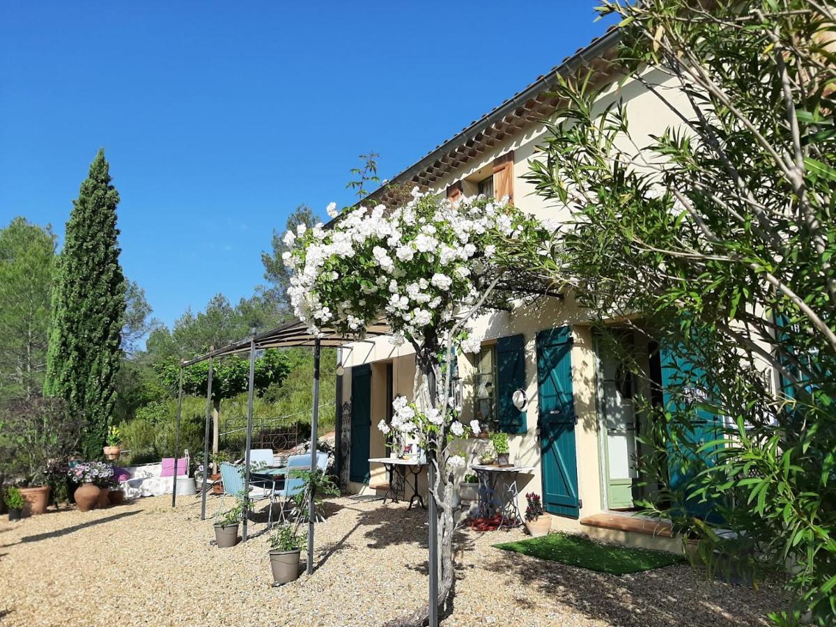 Une Chambre En Provence Correns Zewnętrze zdjęcie